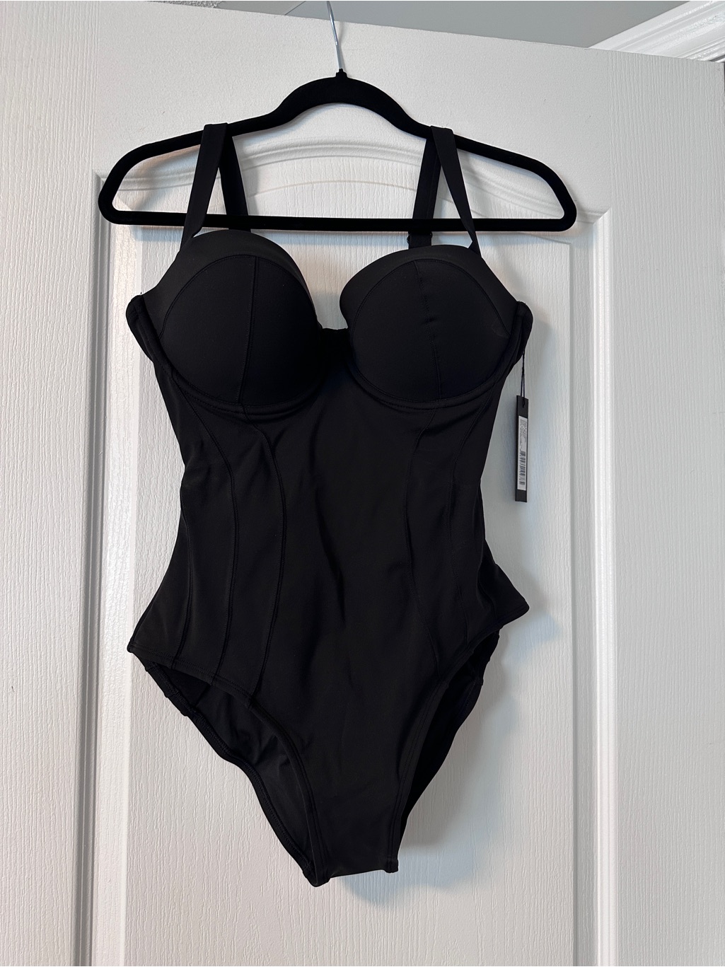 Ta3 Black Structured One-Piece Swimsuit Lushy Style - Medium F/G Cup Reg Length